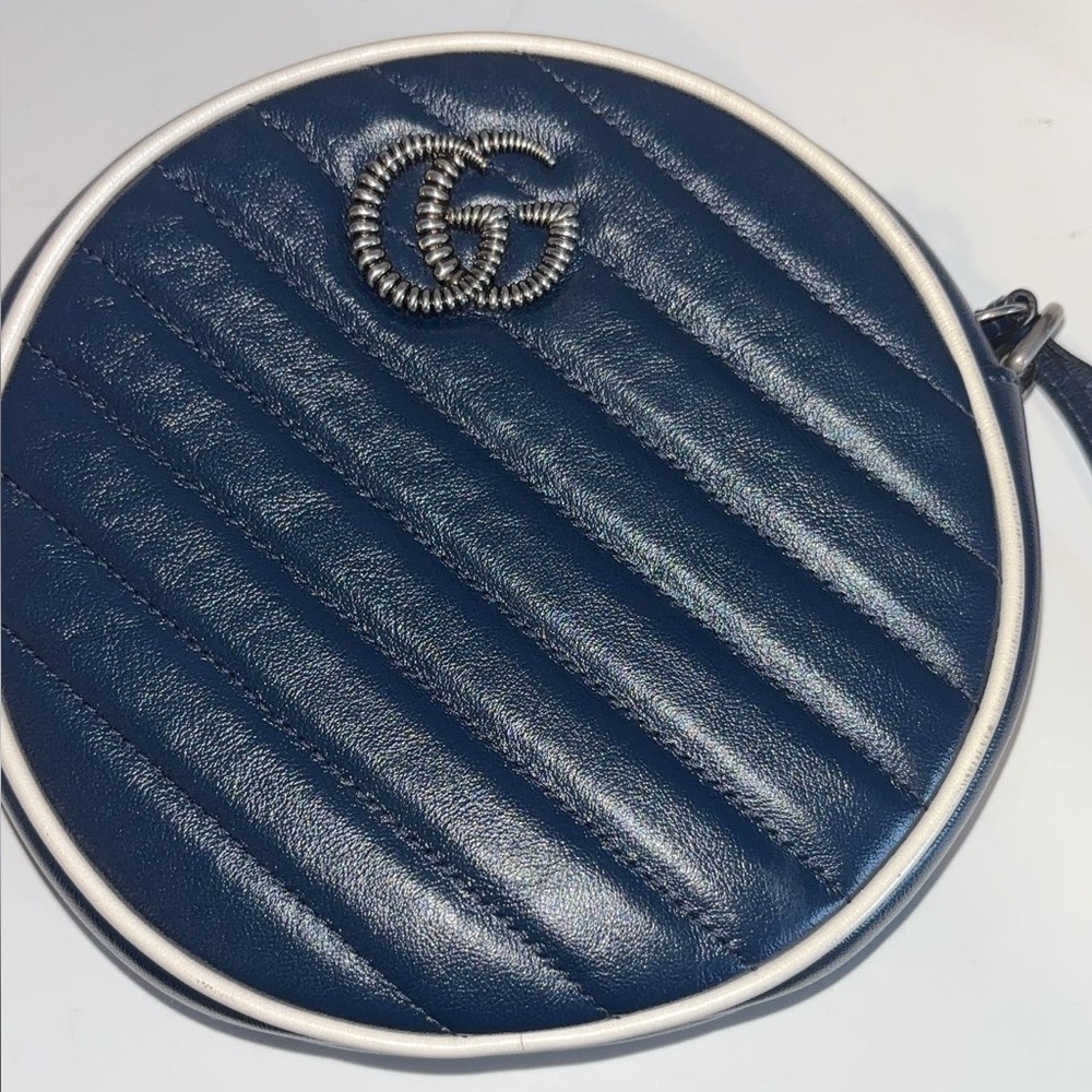Gucci Beige Suede Interior